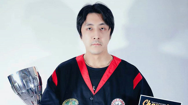 中国选手宋敏捷荣获国际武术大师赛（线上锦标赛）双料冠军