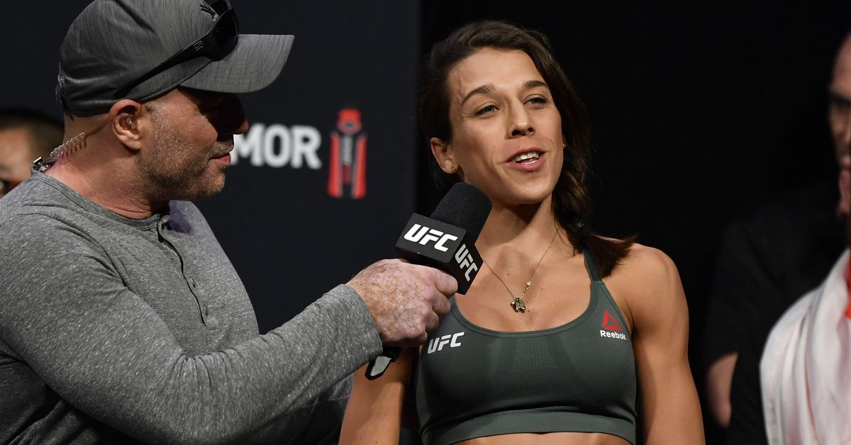 UFC-Joanna Jedrzejczyk.jpg