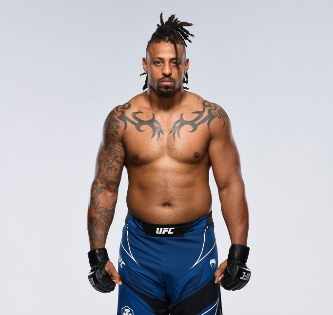 greg-hardy-UFC.jpg