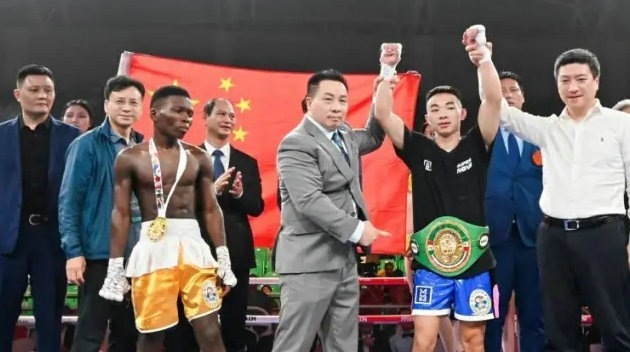 WBCWBO职业拳王争霸赛圆满落幕，中国拳手夺得3条金腰带