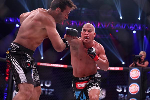 Bellator131：奥蒂兹险胜，布鲁克斯TKO钱德勒