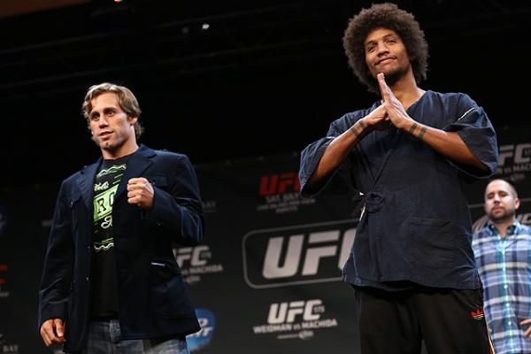 尤利亚·法贝尔瞄准UFC181作为受伤后的回归战