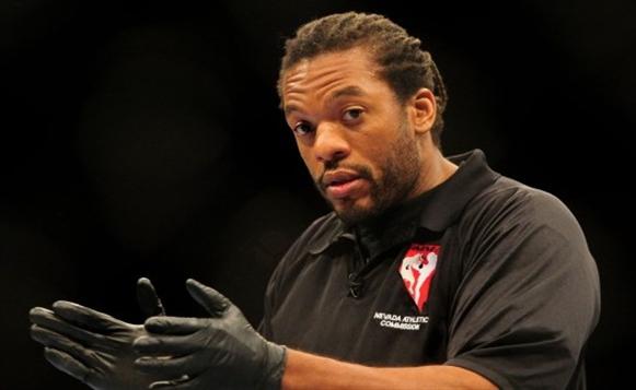 锐武11：世界顶级MMA裁判贺伯·迪恩（Herb Dean）执裁